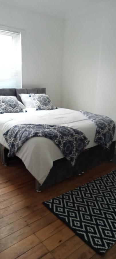 Planet 9 Apartment วอร์ริงตัน ภายนอก รูปภาพ