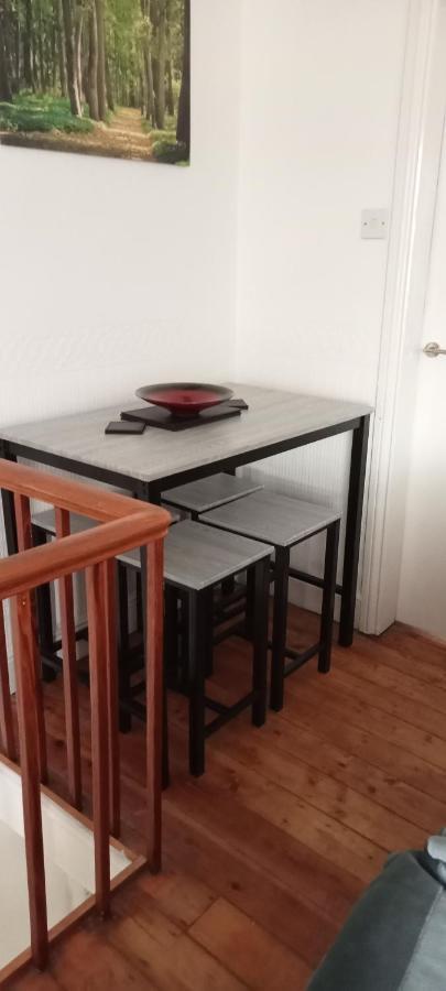 Planet 9 Apartment วอร์ริงตัน ภายนอก รูปภาพ