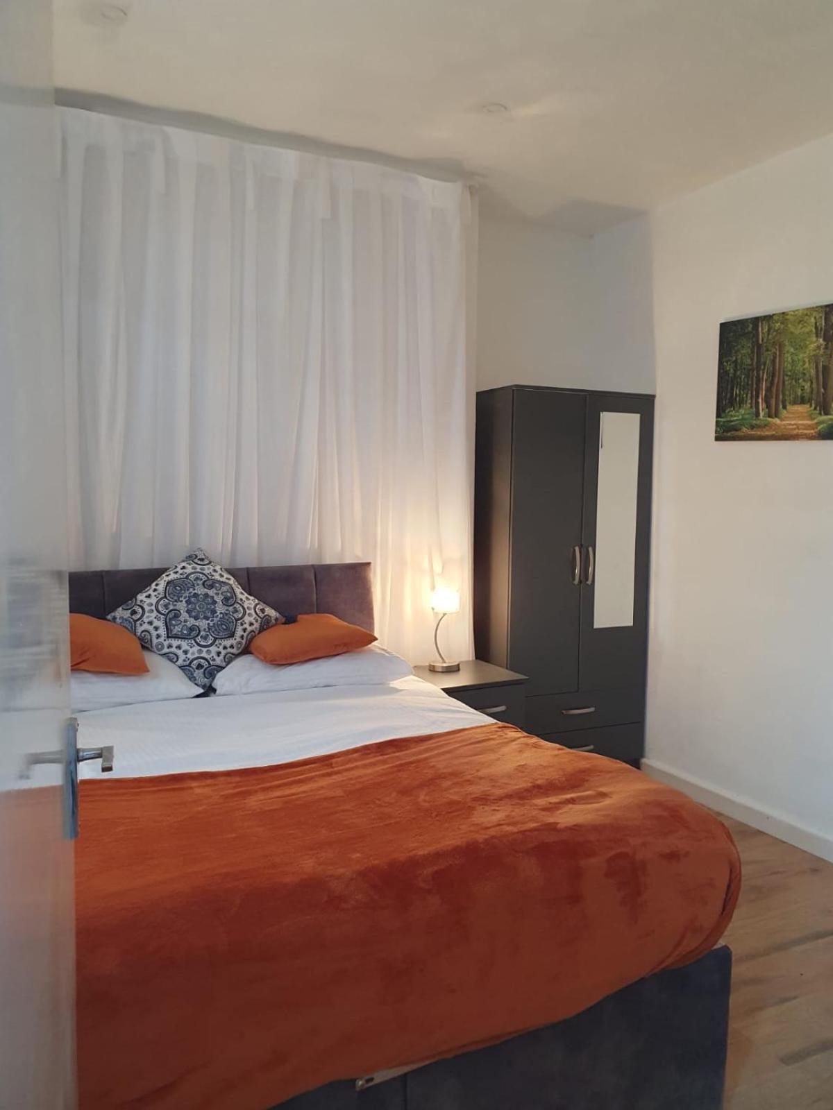Planet 9 Apartment วอร์ริงตัน ภายนอก รูปภาพ